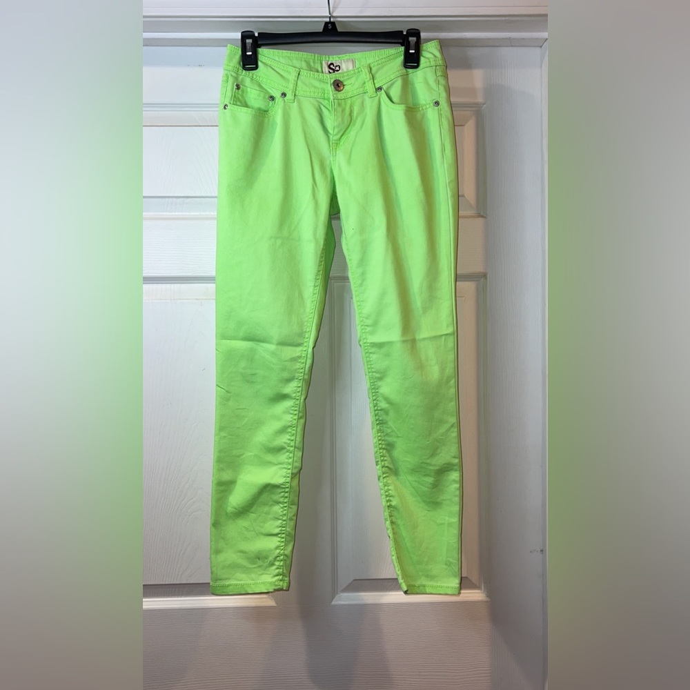 SO lime, green light weight jeggings‘s